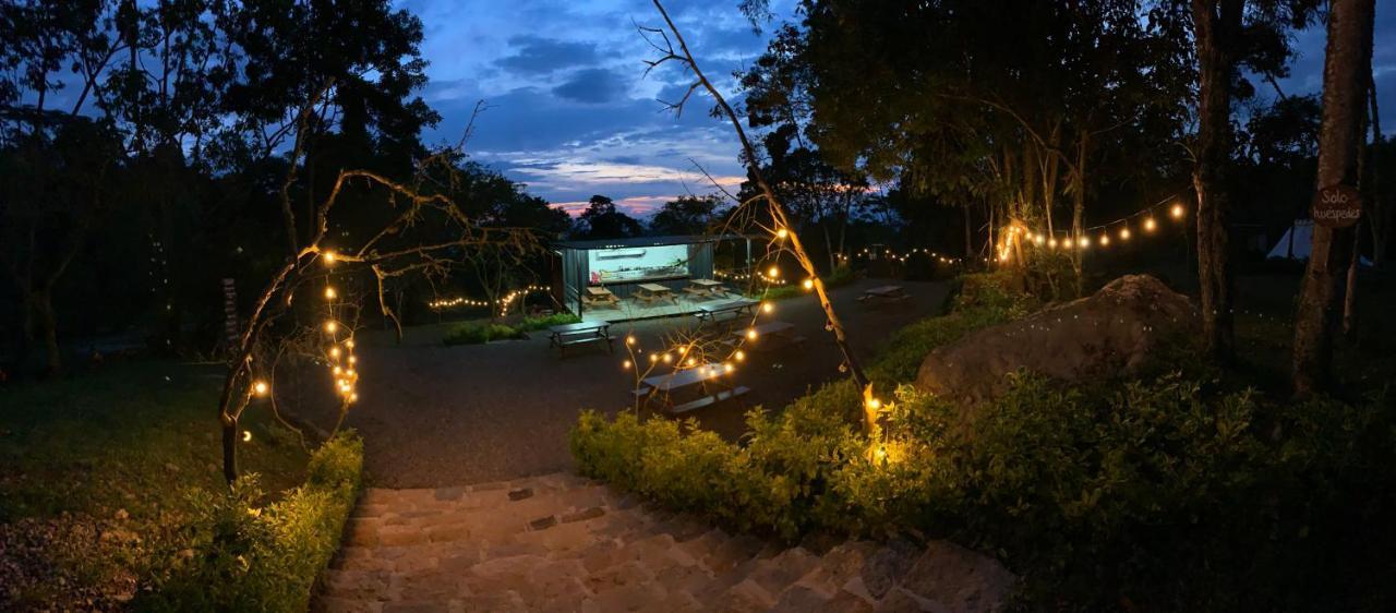 ホテル Bosque De Aventura & Glamping Refugio Del Bosque ラ・メサ エクステリア 写真